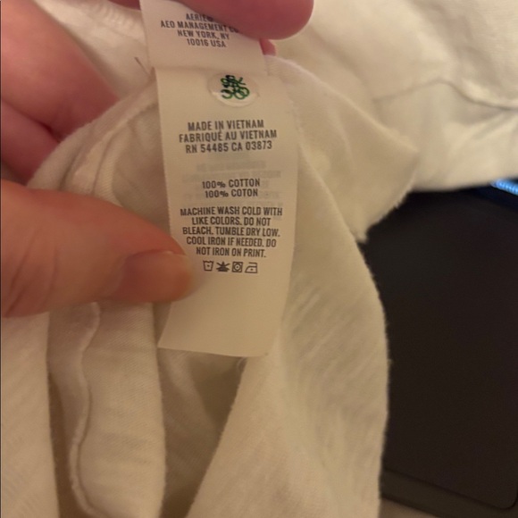 white aerie oversized t shirt - Picture 3 of 3